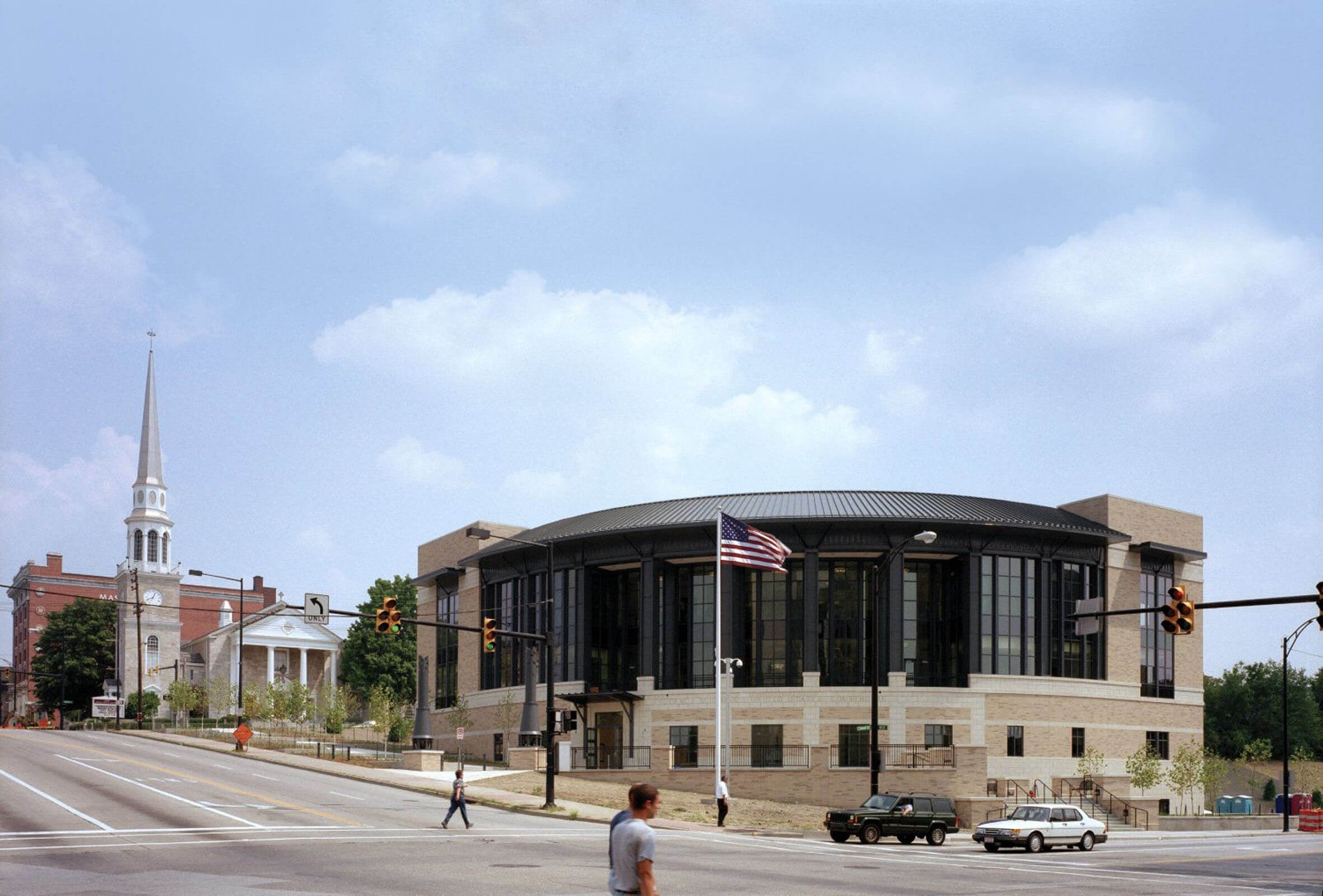 Frank J. Battisti and Nathaniel R. Jones Federal Building and U.S. Courthouse image 1