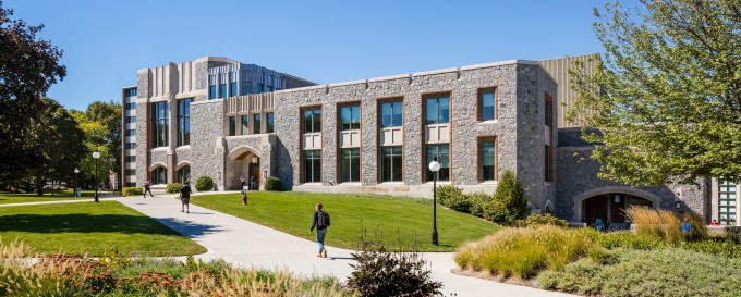 Murray Student Center and Rotunda
